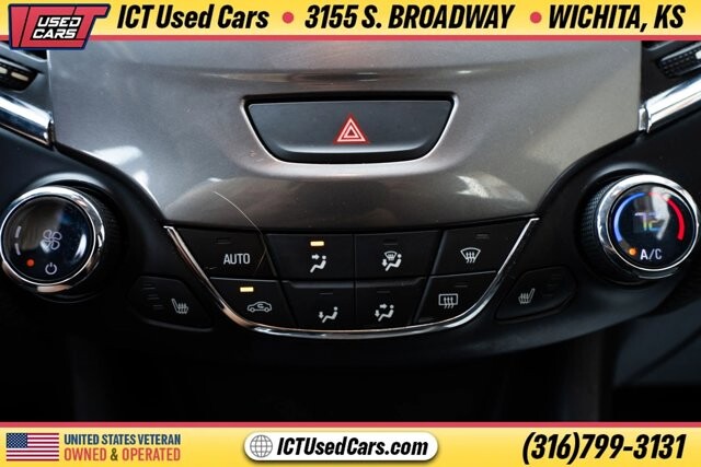 2019 Chevrolet Cruze in Wichita, KS 67216 - 18094977 12