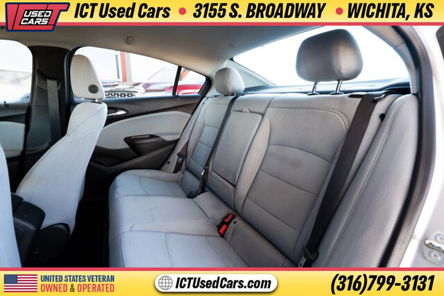 2019 Chevrolet Cruze in Wichita, KS 67216 - 18094983 13
