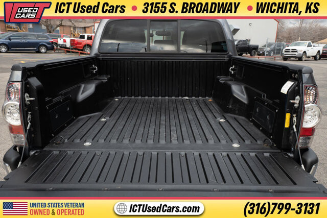 2012 Toyota Tacoma in Wichita, KS 67216 - 18094985 4