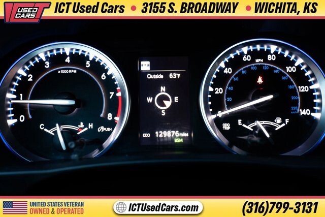 2018 Toyota Highlander in Wichita, KS 67216 - 18094991 10