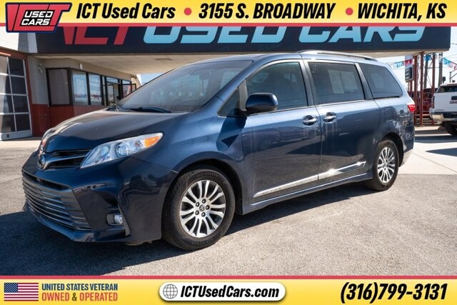 2020 Toyota Sienna in Wichita, KS 67216 - 18094993