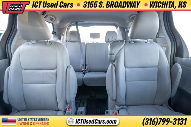 2020 Toyota Sienna in Wichita, KS 67216 - 18094993 12