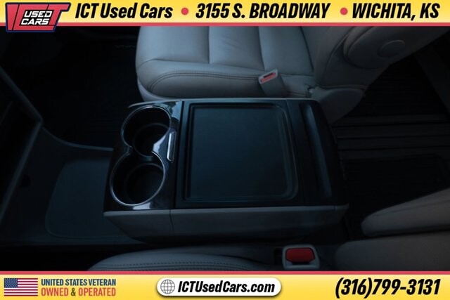 2020 Toyota Sienna in Wichita, KS 67216 - 18094993 18