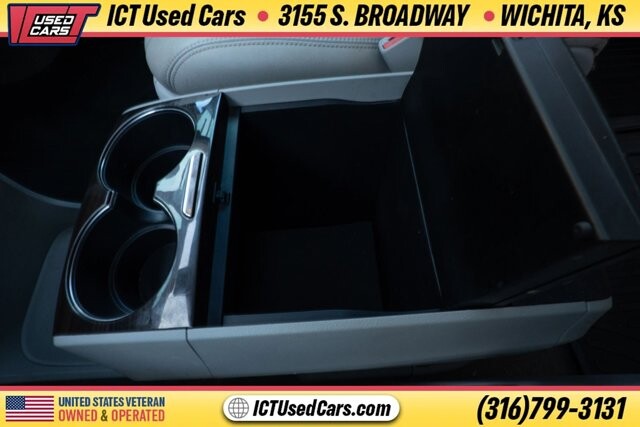 2020 Toyota Sienna in Wichita, KS 67216 - 18094993 19