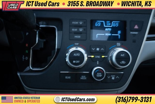 2020 Toyota Sienna in Wichita, KS 67216 - 18094993 16