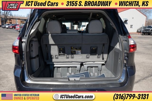 2020 Toyota Sienna in Wichita, KS 67216 - 18094993 4