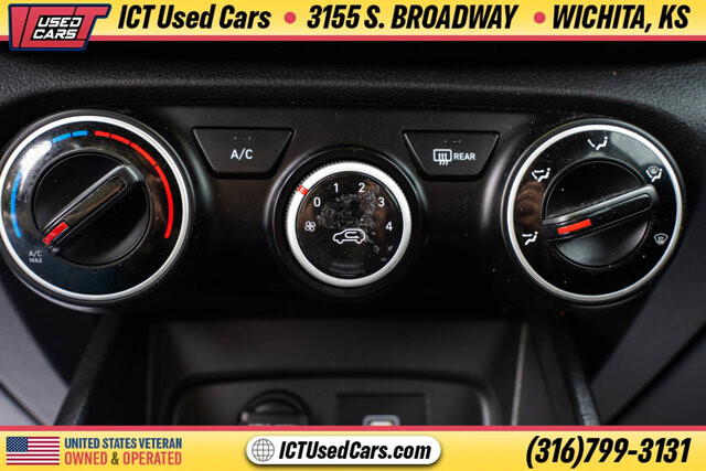 2021 Hyundai Venue in Wichita, KS 67216 - 18095000 13