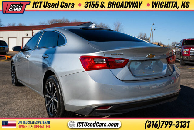 2018 Chevrolet Malibu in Wichita, KS 67216 - 18095004 3