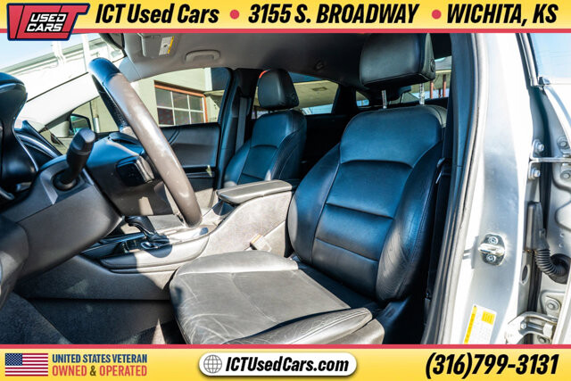 2018 Chevrolet Malibu in Wichita, KS 67216 - 18095004 7