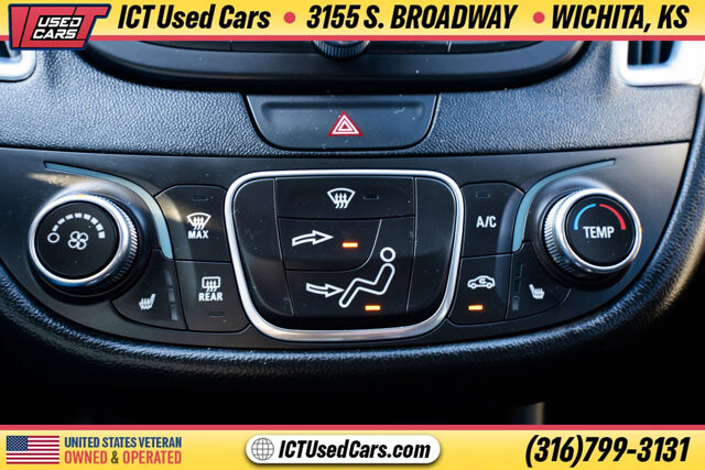 2018 Chevrolet Malibu in Wichita, KS 67216 - 18095004 12
