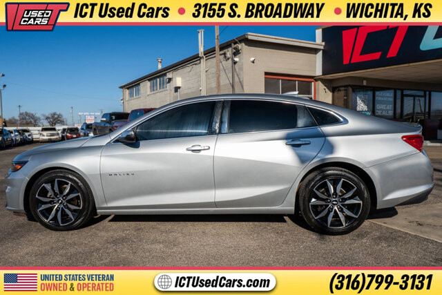 2018 Chevrolet Malibu in Wichita, KS 67216 - 18095004 2