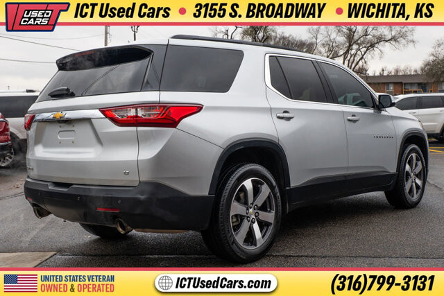 2019 Chevrolet Traverse in Wichita, KS 67216 - 18095012 5