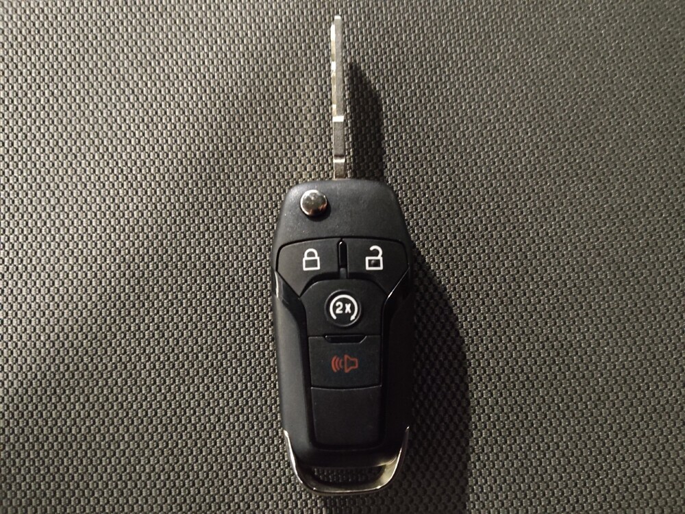 2019 Ford F150 in Orlando, FL 32808 - 18095014 32