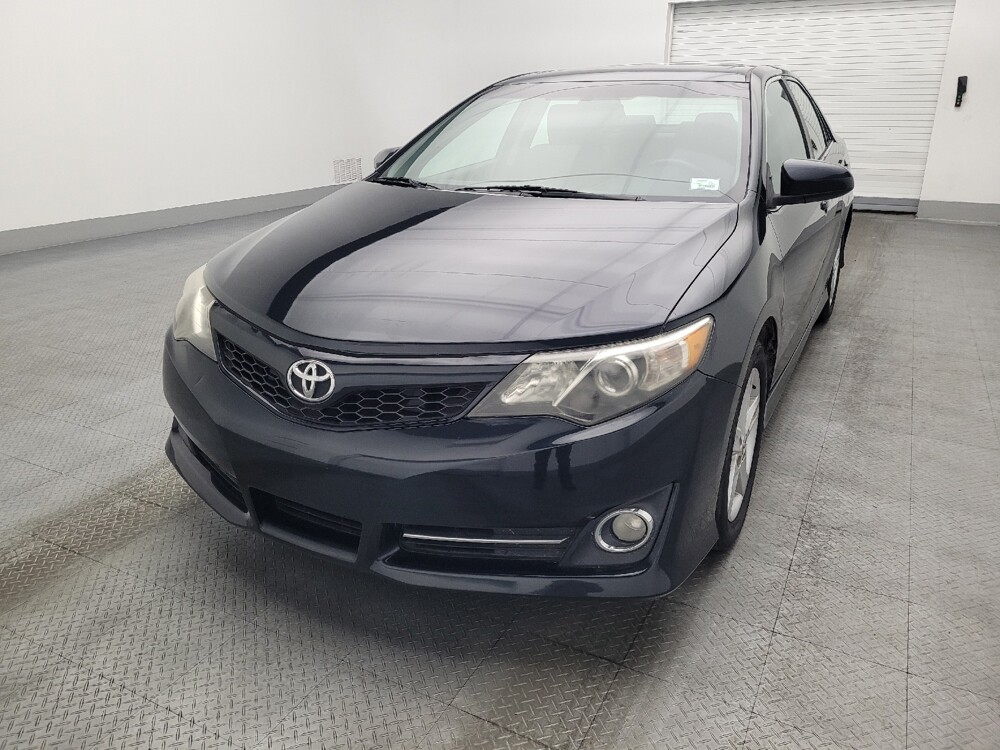 2014 Toyota Camry in Savannah, GA 31419 - 18095017 15