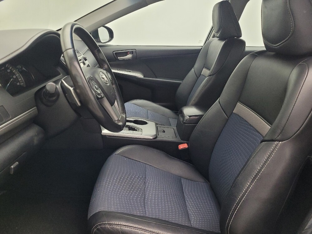 2014 Toyota Camry in Savannah, GA 31419 - 18095017 17