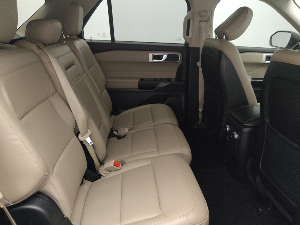 2020 Ford Explorer in Kissimmee, FL 34744 - 18095019 19