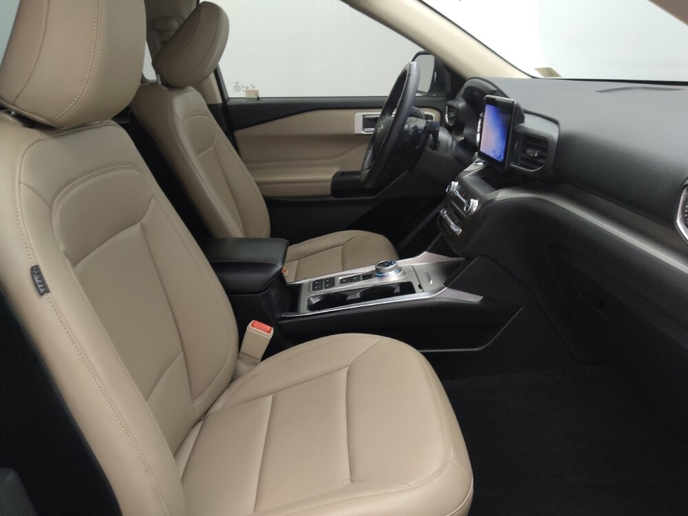 2020 Ford Explorer in Kissimmee, FL 34744 - 18095019 21