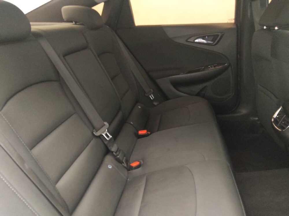 2017 Chevrolet Malibu in Jacksonville, FL 32210 - 18095023 19