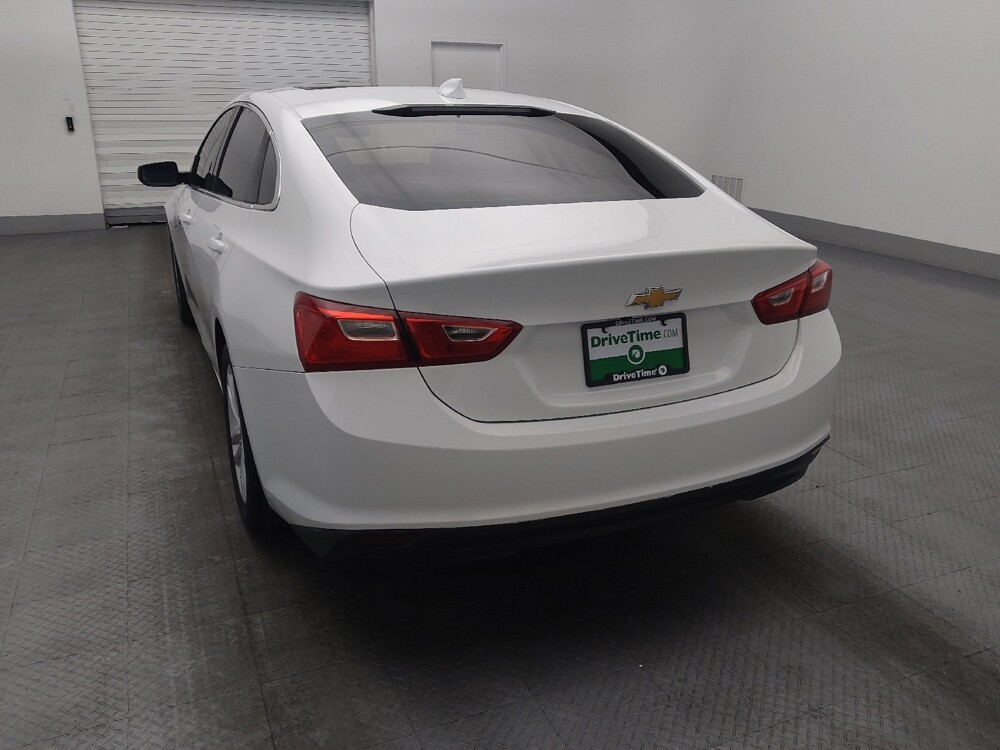 2017 Chevrolet Malibu in Jacksonville, FL 32210 - 18095023 6