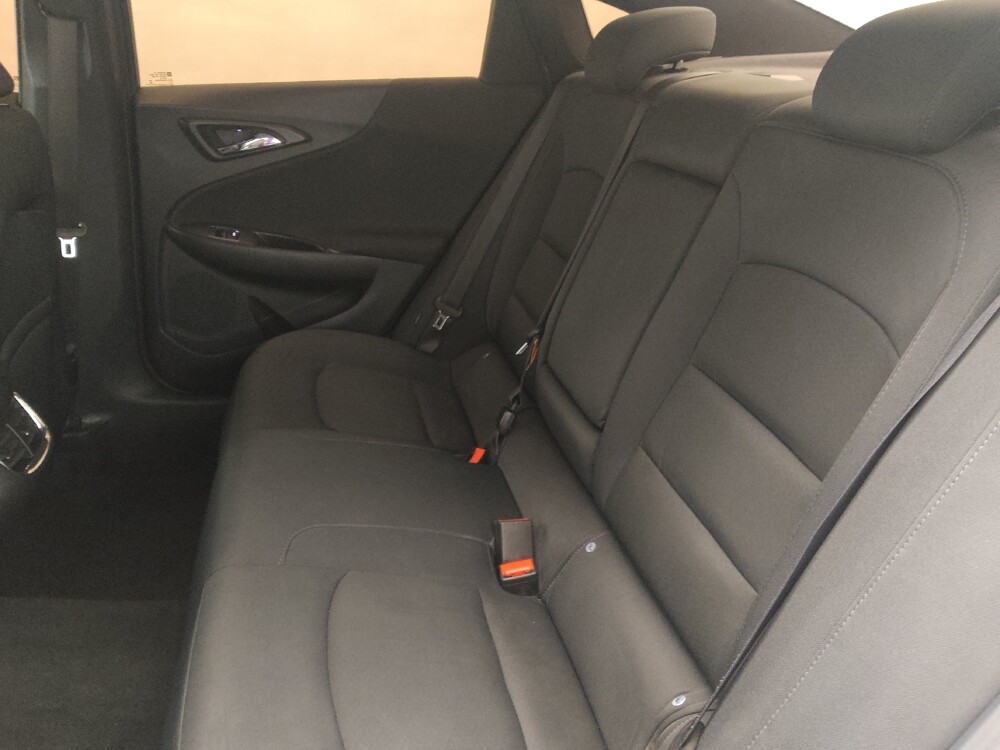 2017 Chevrolet Malibu in Jacksonville, FL 32210 - 18095023 18