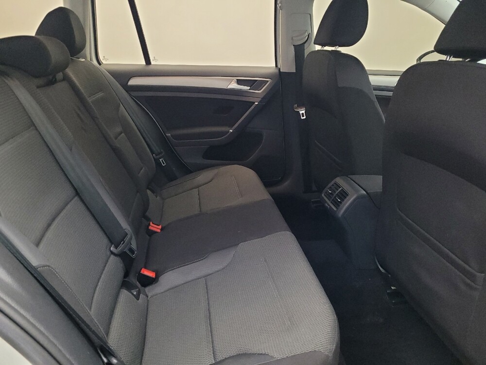 2016 Volkswagen Golf in Pensacola, FL 32505 - 18095024 19