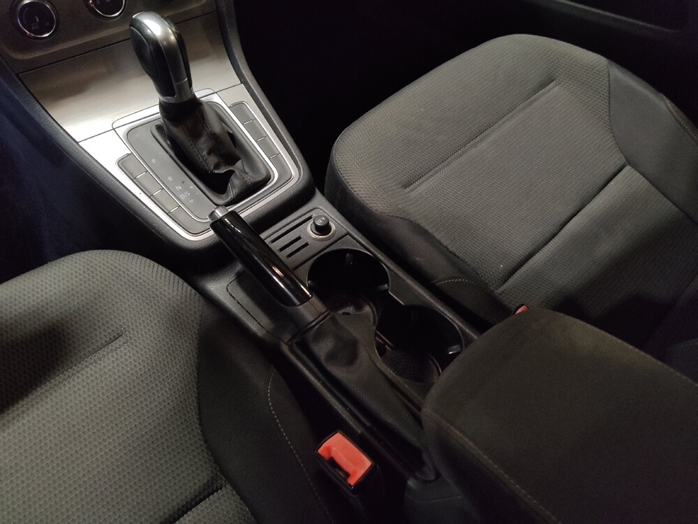 2016 Volkswagen Golf in Pensacola, FL 32505 - 18095024 26