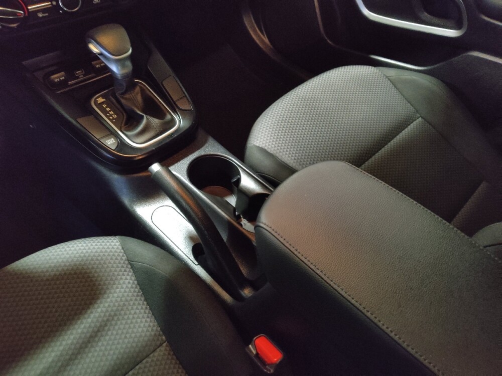 2020 Kia Soul in Savannah, GA 31419 - 18095025 26