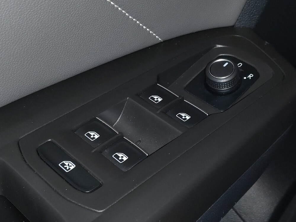 2022 Volkswagen Atlas in Pensacola, FL 32505 - 18095026 27