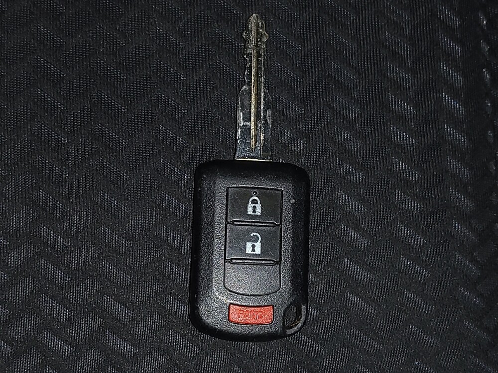 2019 Mitsubishi Eclipse Cross in Pensacola, FL 32505 - 18095027 32