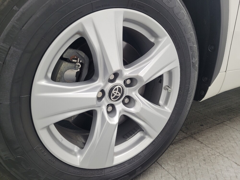 2020 Toyota Highlander in Orlando, FL 32808 - 18095031 31