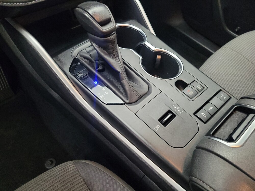 2020 Toyota Highlander in Orlando, FL 32808 - 18095031 26