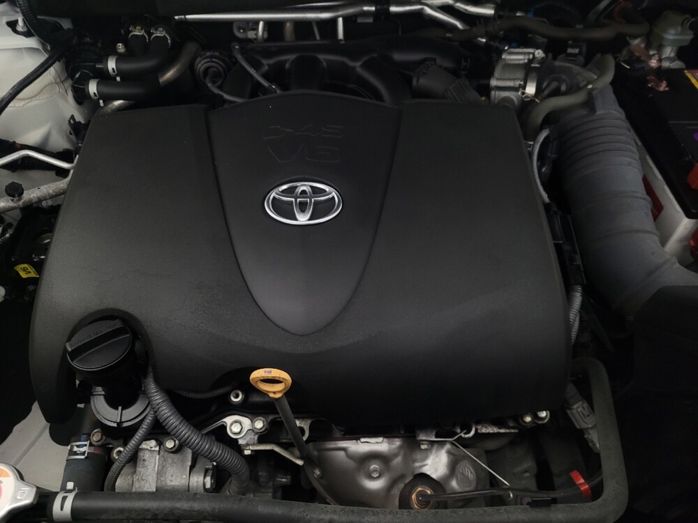 2020 Toyota Highlander in Orlando, FL 32808 - 18095031 30