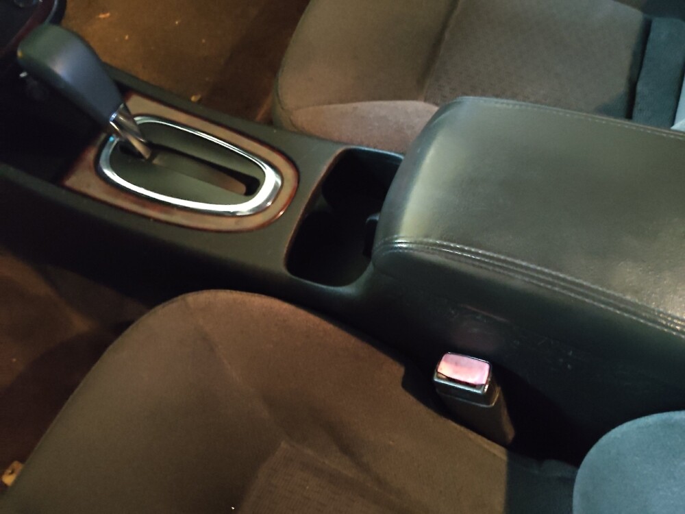 2010 Chevrolet Impala in Columbia, SC 29210 - 18095035 25