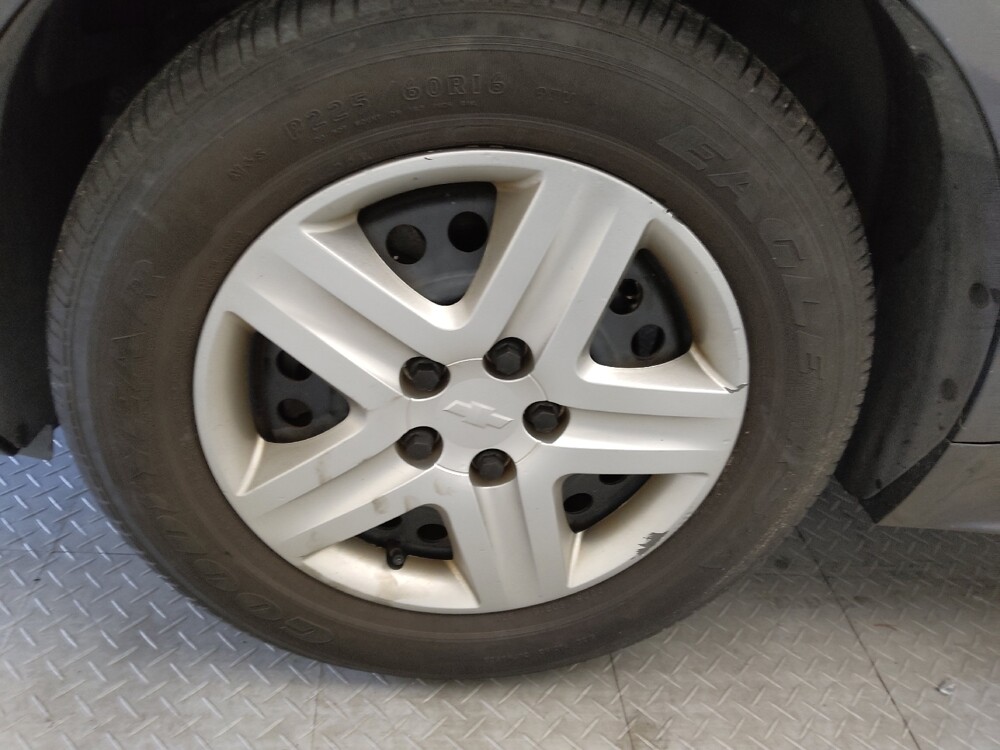 2010 Chevrolet Impala in Columbia, SC 29210 - 18095035 30