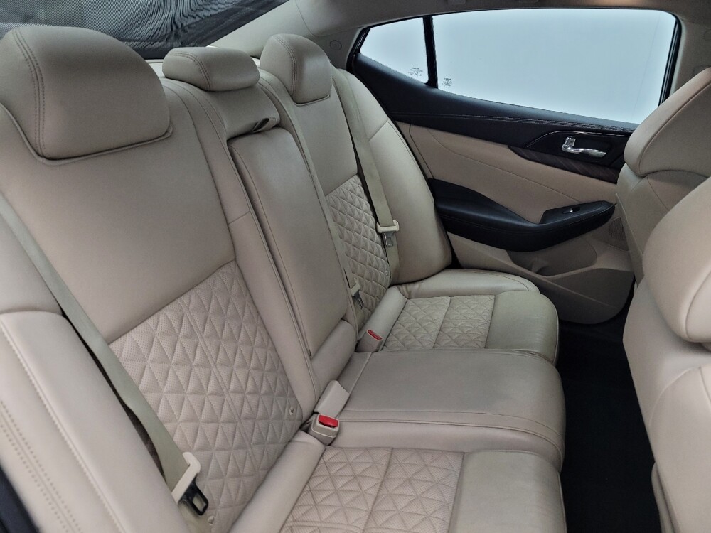 2017 Nissan Maxima in Salem, VA 24153 - 18095048 19