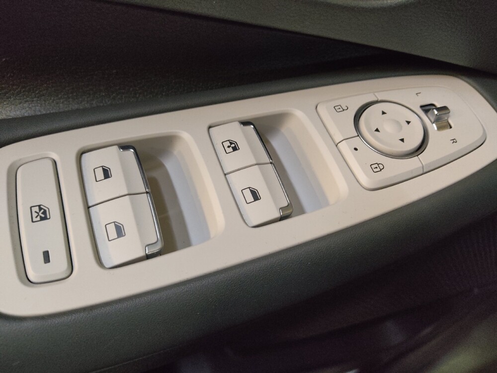 2020 Hyundai Sonata in Raleigh, NC 27604 - 18095058 27