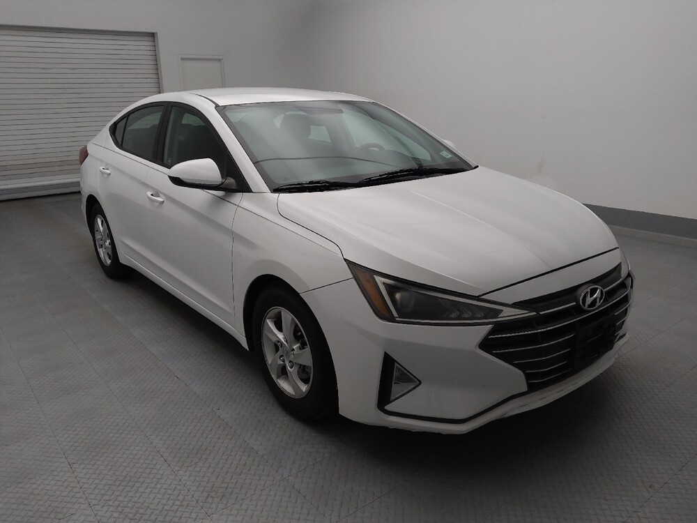 2019 Hyundai Elantra in Lakewood, CO 80215 - 18095061 13