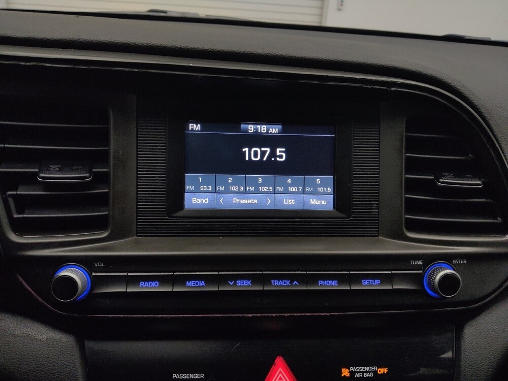 2019 Hyundai Elantra in Lakewood, CO 80215 - 18095061 25