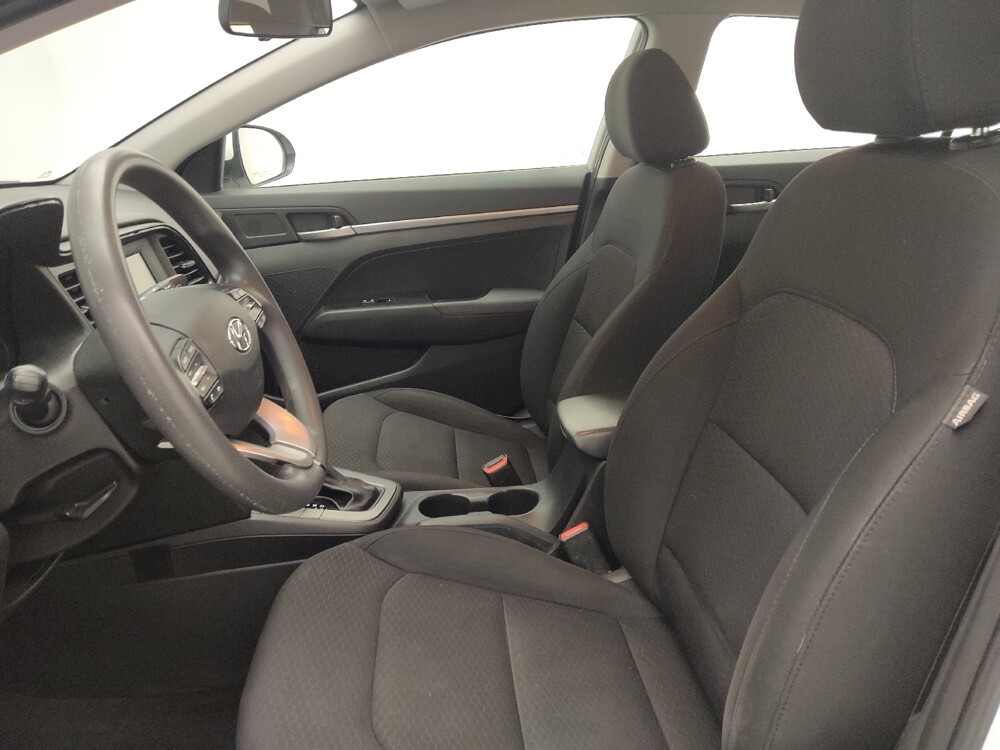 2019 Hyundai Elantra in Lakewood, CO 80215 - 18095061 17