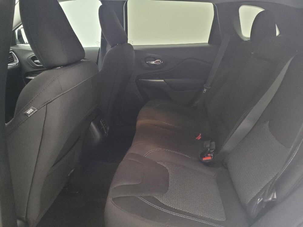 2020 Jeep Cherokee in Antioch, TN 37013 - 18095067 18