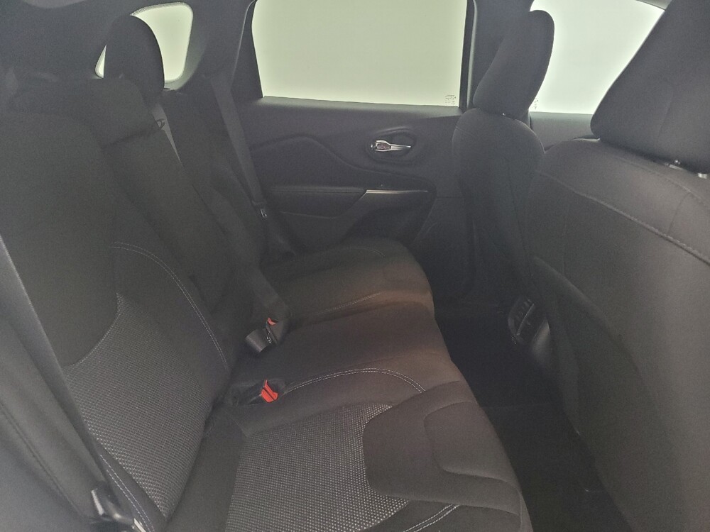 2020 Jeep Cherokee in Antioch, TN 37013 - 18095067 19