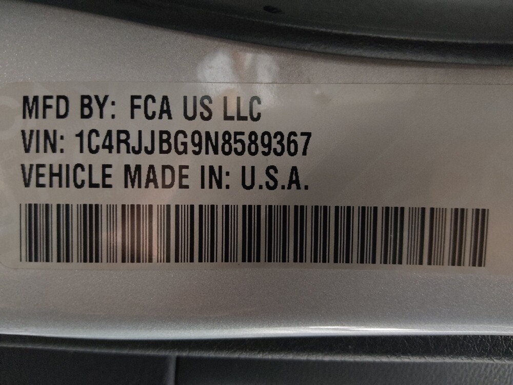 2022 Jeep Grand Cherokee L in San Antonio, TX 78238 - 18095073 33