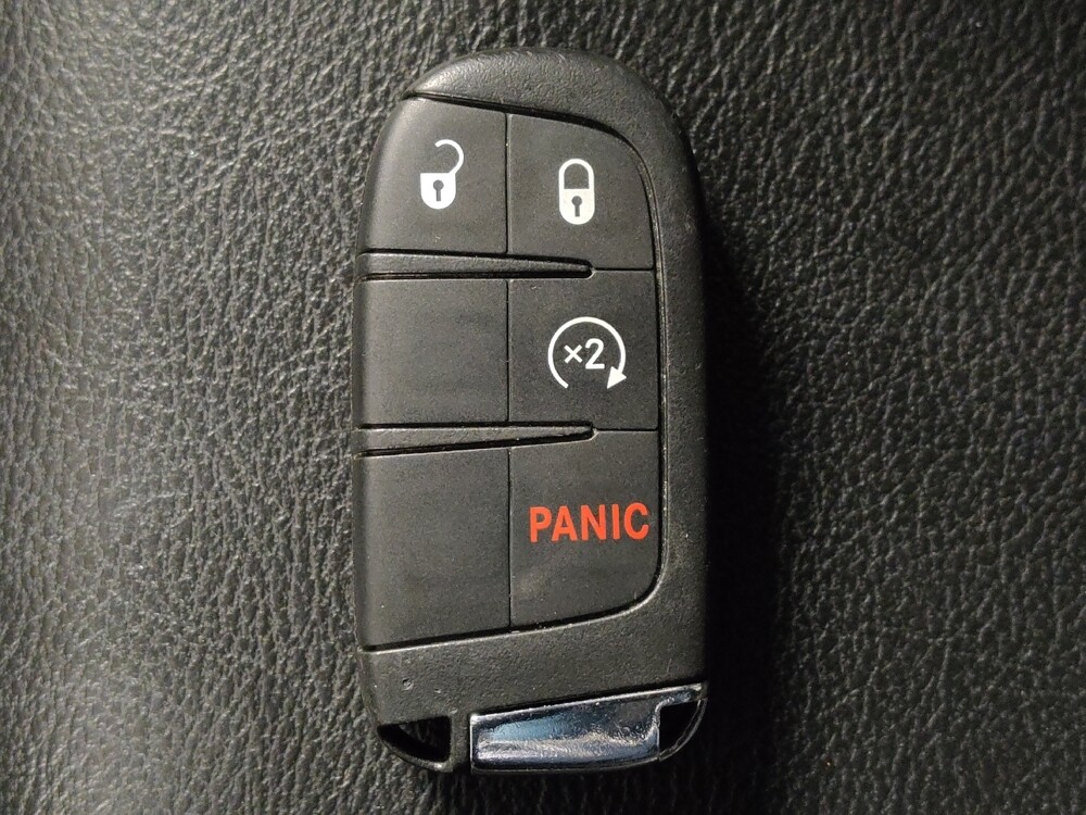 2018 Jeep Compass in Houston, TX 77060 - 18095076 32