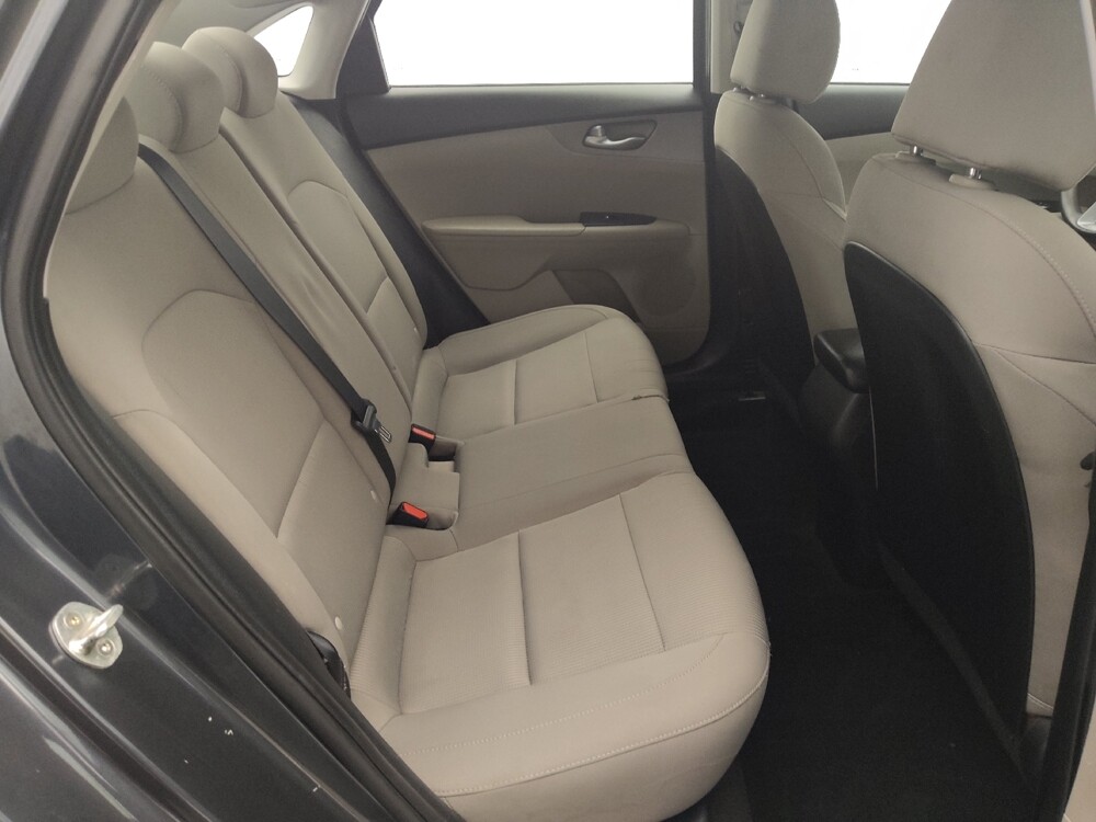 2019 Kia Forte in Houston, TX 77034 - 18095083 19