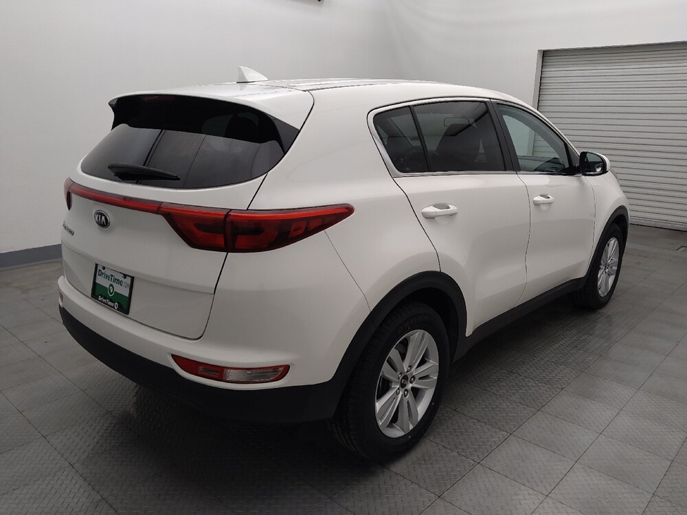 2019 Kia Sportage in Houston, TX 77060 - 18095086 9