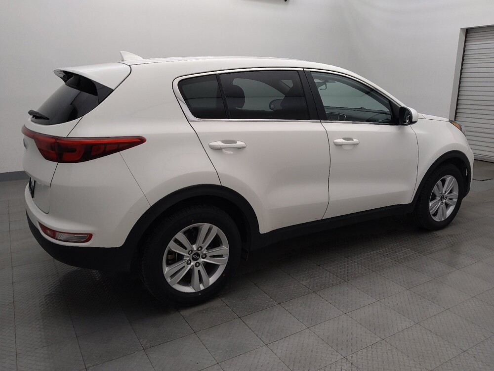 2019 Kia Sportage in Houston, TX 77060 - 18095086 10