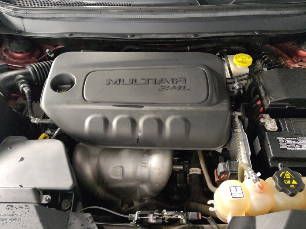 2020 Jeep Cherokee in Houston, TX 77074 - 18095087 30