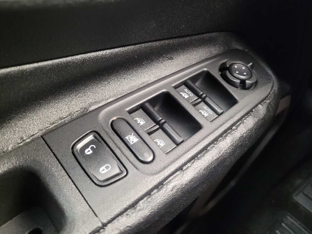 2015 Jeep Renegade in Eastpointe, MI 48021 - 18095091 27