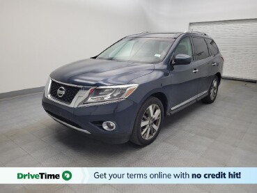 2013 Nissan Pathfinder in Maple Heights, OH 44137