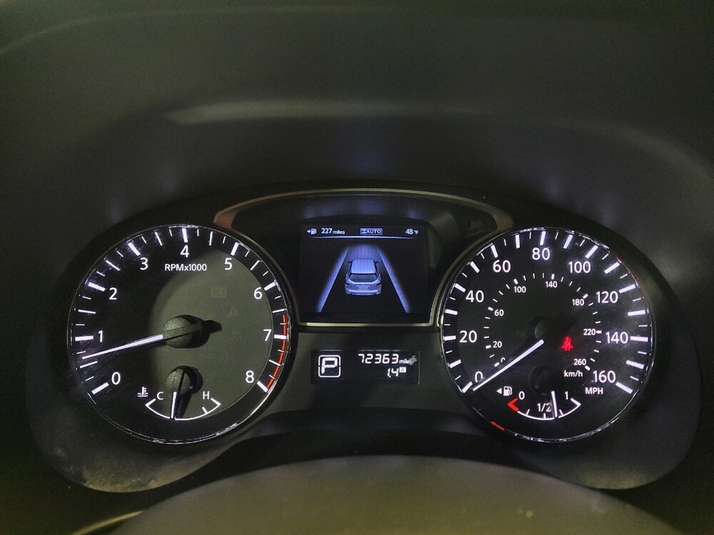 2013 Nissan Pathfinder in Maple Heights, OH 44137 - 18095094 23